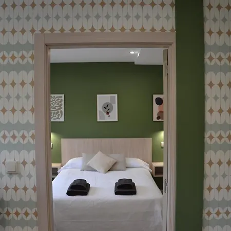 Avio * Santiago de Compostela